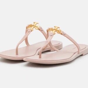 EUC Women’s Tory Burch Pink Jelly Sandals with Gold Logo 8